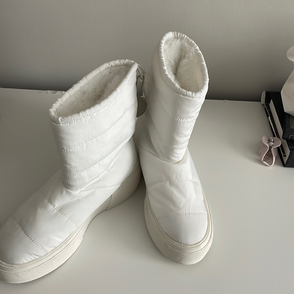 J Slides Shoes - J/Slides Puffer Fur Waterproof Platform Boots